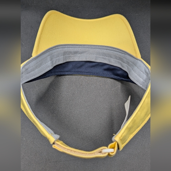 Yellow Le Coq Sportif Visor Embroidered "Good", Golf - Picture 8 of 10